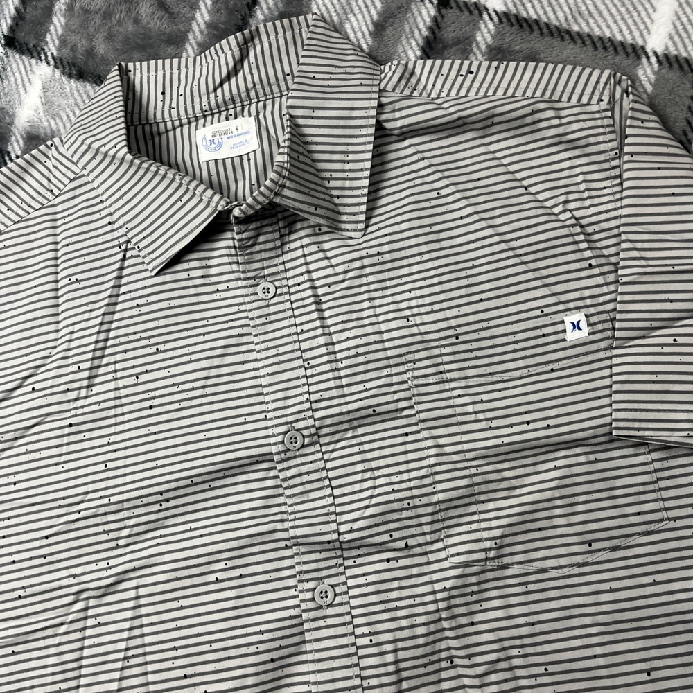 Hurley Shirt Mens XL Pinstripe Gray BK Short SLV Baggy Beach Skate Loose Y2K 90s